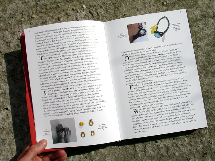 A-Girls-Best-Friends-Daniela-Burger