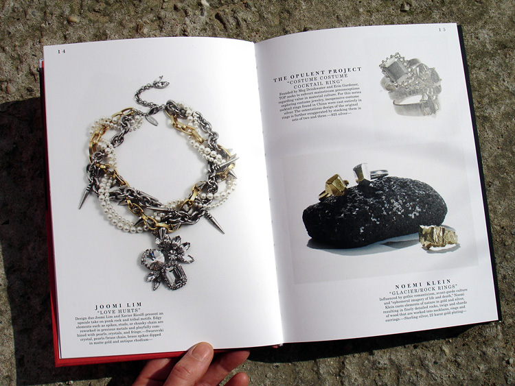 A-Girls-Best-Friends-Daniela-Burger